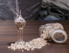 Using of Frankincense