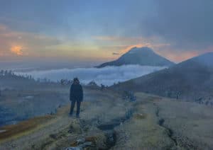 Já na vrcholu sopky Kawah Ijen